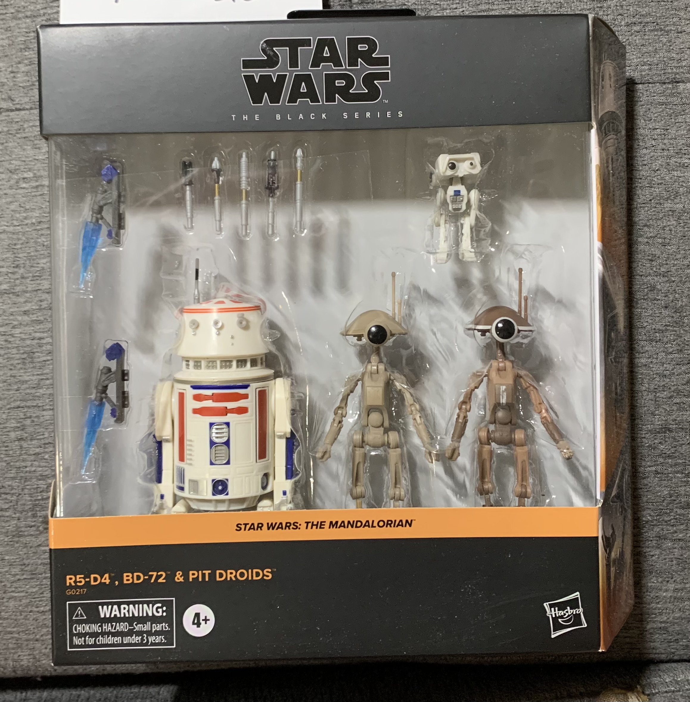 Black series R5-D4, BD-72 & pit droids